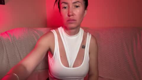 Snapshot of latebloomtati chatting on April 2026 09:16:01 PM Goddess Tati Bangs Fetish online show from April 2026 09:16:01 PM