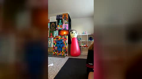 Snapshot of latenightkash chatting on March 2026 12:45:01 AM Roxy blue online show from March 2026 12:45:01 AM