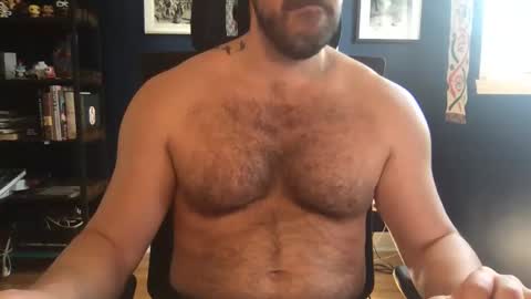 Latenightlunch online show from April 2026 03:47:01 PM