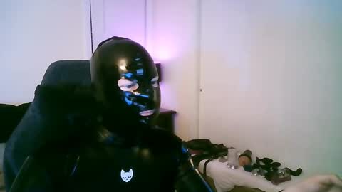 latexminheadroom online show from October 2025 01:25:02 AM