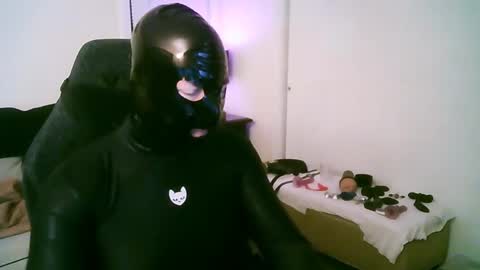 latexminheadroom online show from March 2026 01:51:01 AM