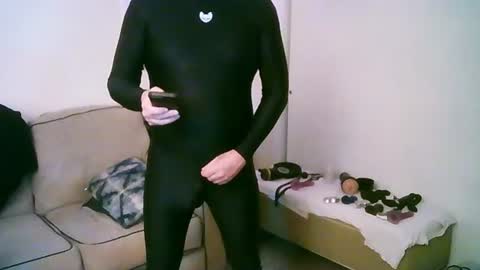 latexminheadroom online show from July 2026 04:19:01 AM