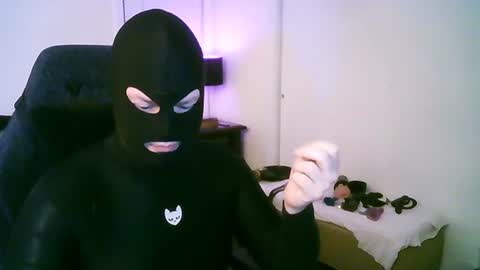 latexminheadroom online show from July 2026 02:25:01 AM