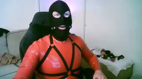 latexminheadroom online show from July 2026 05:38:01 AM