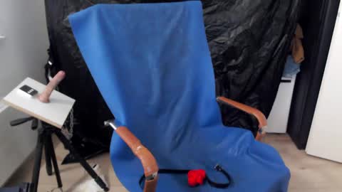 latexslaafboy online show from January 2025 11:22:02 AM