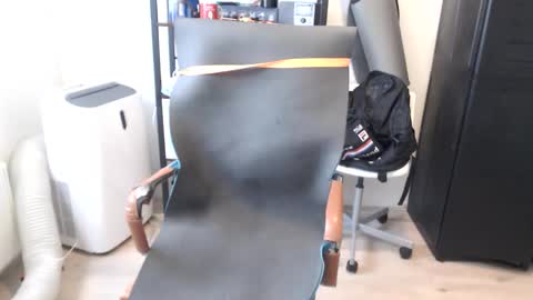 latexslaafboy online show from September 2025 08:25:01 AM