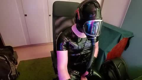 latexviking003 online show from March 2026 01:14:01 AM