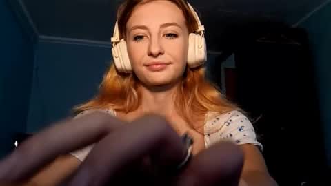 Amelia online show from October 2025 01:10:01 PM