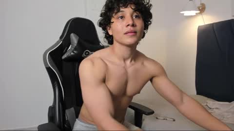 Snapshot of latin_beastx chatting on May 2026 08:04:04 PM latin_beastx online show from May 2026 08:04:04 PM