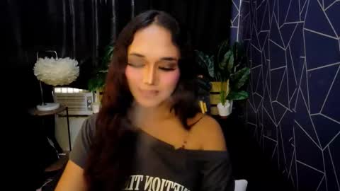 Snapshot of latina_kia chatting on February 2026 01:06:02 AM latina_kia online show from February 2026 01:06:02 AM