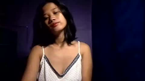 Snapshot of latina_shaine chatting on July 2026 10:20:01 PM latina_shaine online show from July 2026 10:20:01 PM