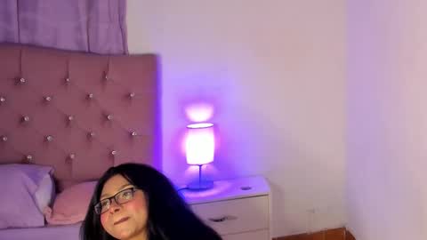 Martina online show from February 2025 08:32:02 AM