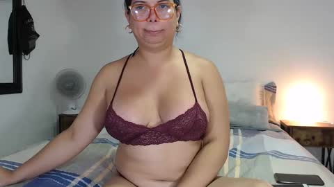 FLOR SALVAJE online show from October 2025 04:50:01 PM