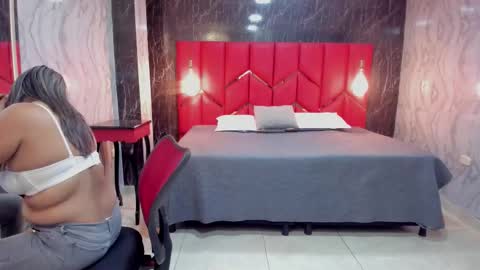 EMMA   online show from February 2026 02:11:02 PM