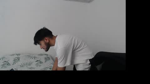 Snapshot of latinbunny7779 chatting on December 2024 11:34:02 AM camilo online show from December 2024 11:34:02 AM