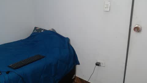 Snapshot of latinbunny7779 chatting on December 2024 03:22:02 AM camilo online show from December 2024 03:22:02 AM