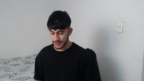 Snapshot of latinbunny7779 chatting on January 2025 12:30:02 PM camilo online show from January 2025 12:30:02 PM