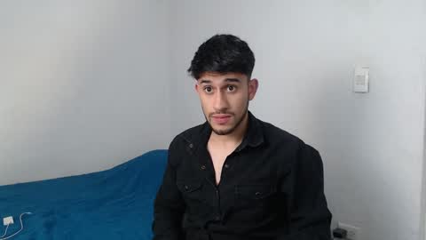 Snapshot of latinbunny7779 chatting on February 2025 05:18:02 AM camilo online show from February 2025 05:18:02 AM