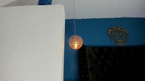 Zeus online show from March 2025 09:55:01 AM