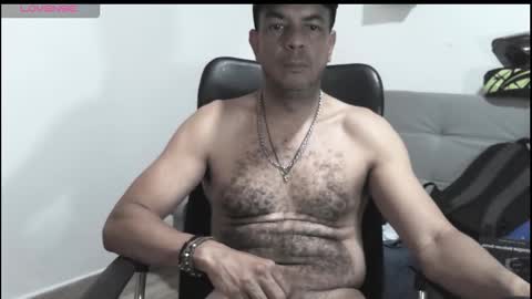 Snapshot of latinmartin254 chatting on February 2026 04:30:01 PM latinmartin254 online show from February 2026 04:30:01 PM