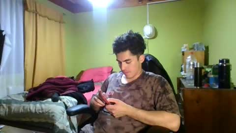 Snapshot of latinn_babe chatting on June 2026 04:16:02 AM latinn_babe online show from June 2026 04:16:02 AM