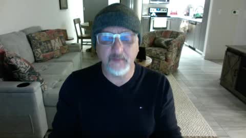 QS - INDEPENDENT MODEL online show from February 2025 08:11:02 AM