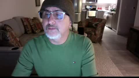 QS - INDEPENDENT MODEL online show from February 2025 02:10:02 AM