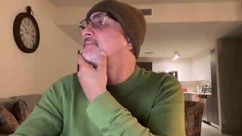 QS - INDEPENDENT MODEL online show from March 2025 03:12:02 AM