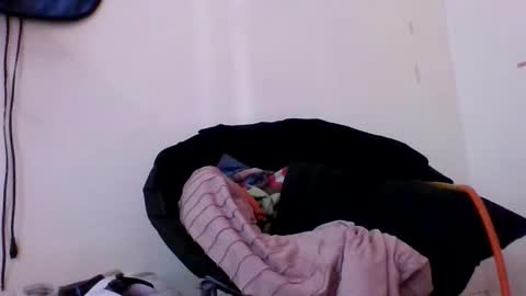 latinobooty66 online show from November 2025 05:45:02 PM