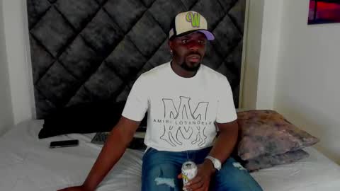 LEANDRO online show from September 2025 03:44:02 AM