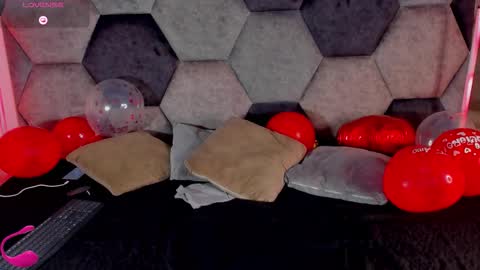 Snapshot of latrellx7 chatting on February 2026 03:36:01 AM LEANDRO online show from February 2026 03:36:01 AM