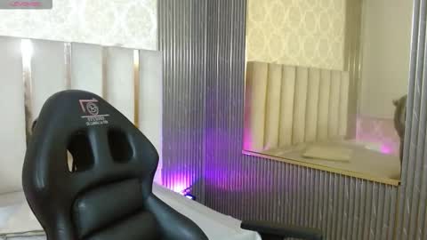 Snapshot of laulin_tay chatting on February 2026 03:54:01 AM laulin_tay online show from February 2026 03:54:01 AM