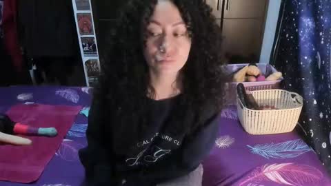  Wen  online show from November 2025 02:28:02 PM