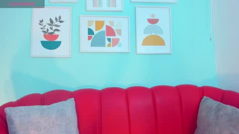 Laura online show from December 2024 01:17:01 PM