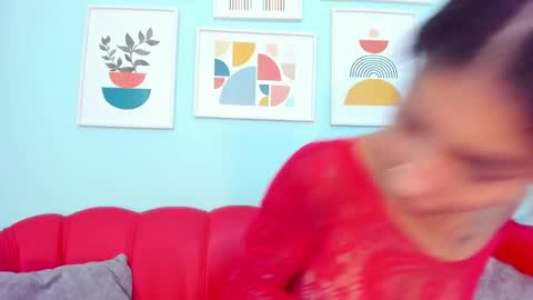 Laura online show from February 2025 12:50:01 PM