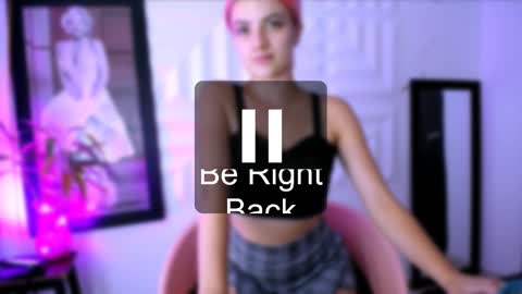 LAURA online show from February 2025 01:00:01 AM