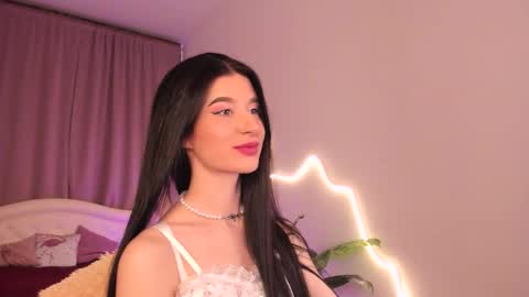 Laura online show from February 2026 12:58:02 AM