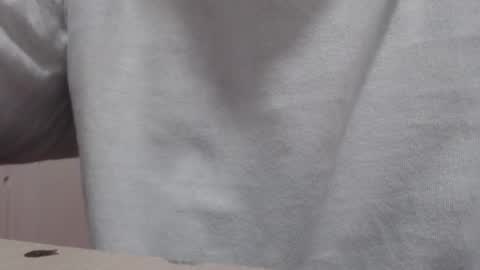  Laura  online show from April 2026 09:23:01 PM