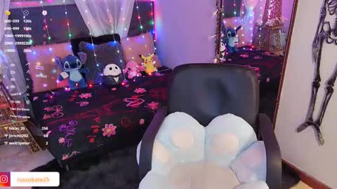 Kate  online show from February 2025 03:49:01 PM