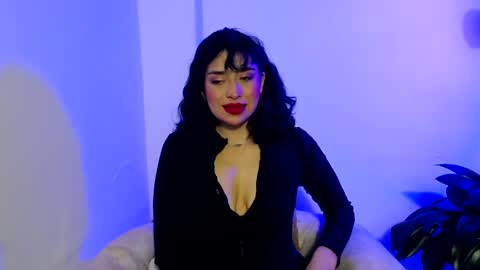laura_pink01 online show from February 2025 02:04:02 AM