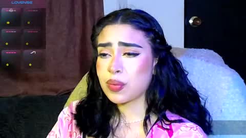 laura_pink01 online show from November 2025 06:03:01 AM