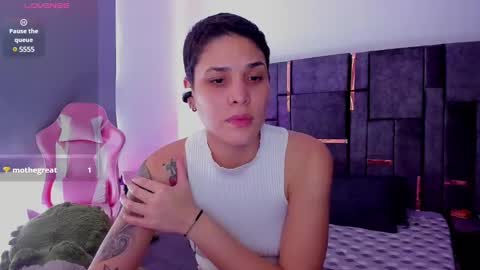 Laura Rose online show from March 2025 06:43:02 PM