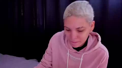 Laura Rose online show from September 2025 03:57:01 PM