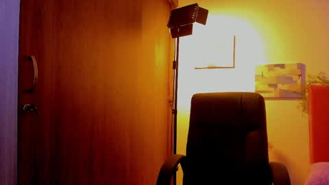 Laura Rose online show from April 2026 12:33:01 AM