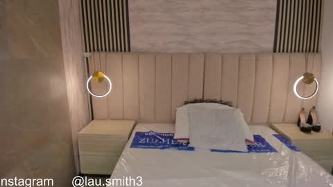 laura online show from December 2025 02:57:02 PM