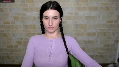 Laura online show from February 2025 11:46:02 AM