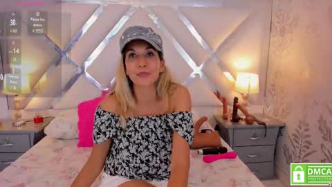 Laura online show from February 2025 07:26:02 AM