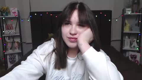 LauraHlot online show from February 2025 12:28:01 AM