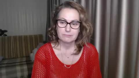 Lauraoven1 online show from January 2025 05:59:02 PM