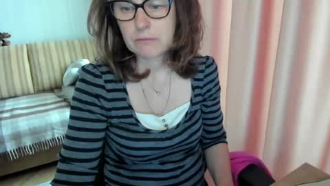 Snapshot of lauraoven1 chatting on May 2026 09:59:02 AM Lauraoven1 online show from May 2026 09:59:02 AM